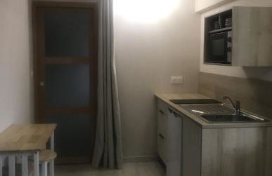 Studio neuf dans maison avec vue sur la chaine des puys - Foto 8