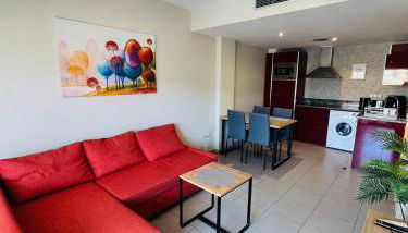 Hermoso piso en un paso de la Playa de Fenals con piscina - Foto 4