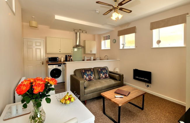 Beachside Suites - Photo 23