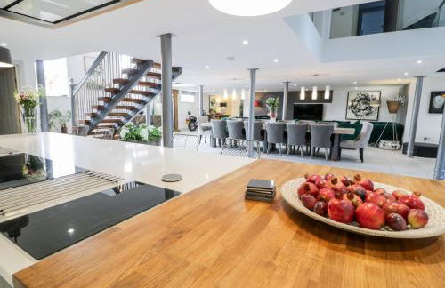 Capel Mawr, Basement 19 - Photo 17