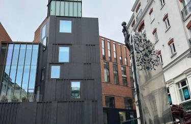 2BR Luxury Apt in Cathedral Quarter - Foto 5
