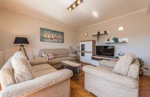 Stedi Apartment - Photo 17