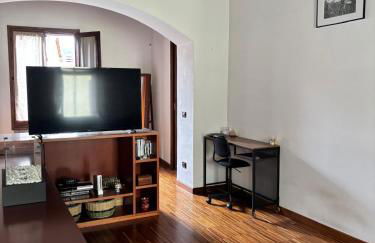 Cozy Apartment Near Lake Como, Sleeps for 2 - Foto 13