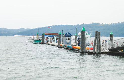 Modern, Quiet and Charming Downtown Apartment - Foto 24