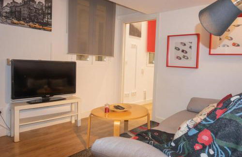 Modern, temporary, and practical apartment in Chamberí VAR120 - Foto 16