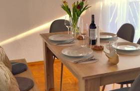 Bright, Modern and Spacious - Apartment "Lola" Family & Workplace - Photo 10