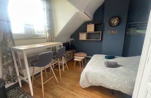 réaménagé fin Juillet 2025, Albatros Studio a moins de 50 mètres de la plage, vue dégagée sur la vallée - Foto 1