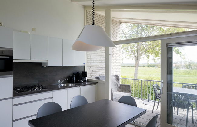 Villa in Zeeland With Sauna & Beach Access - Photo 7