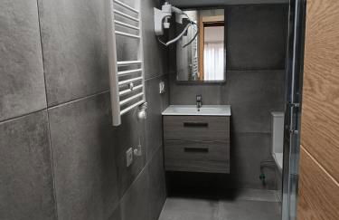 APARTAMENTOS CASA FREDI - Las LLaceries - Foto 3