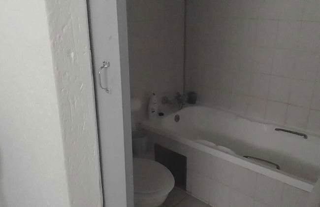 One Bedroom Unit In Central Sandton - Photo 8