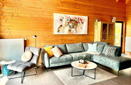 5 Sterne Ferienhaus Tommy mit Kamin, Seeblick und großer Terrasse - Foto 3