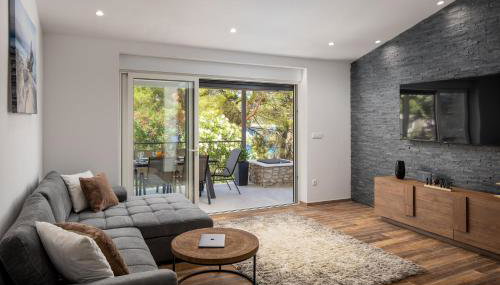 Villa Mala Smišna Poolside Paradise by the Sea - Foto 3