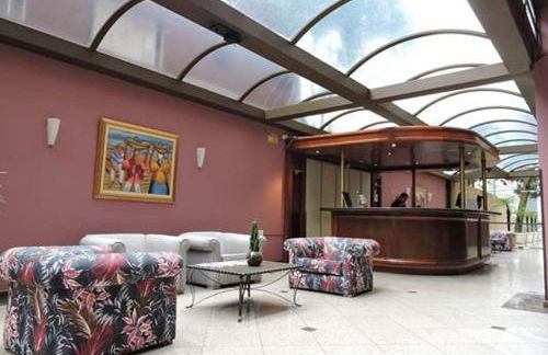 Curitiba - Loft ótima localização com piscina - Foto 9