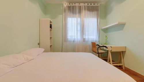 Encanto y Confort en Calle Epalza - Tu Familia en el Corazón de Bilbao - Foto 2