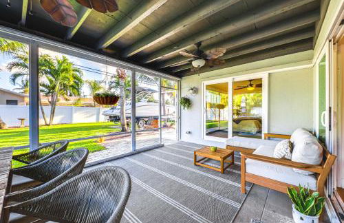 Location, Location! Stylish Home in Palm Beach! - Photo 2