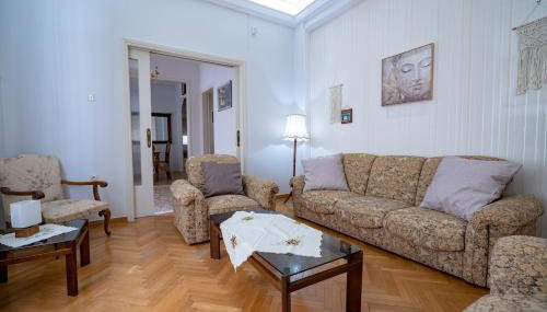 Retro 2-Bdrm House Near Metro in Heraklion by ΜΡS - Foto 4