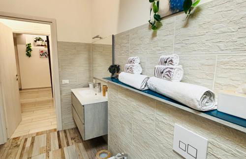 Appartamento "IL PORTICO" Self Check-in a pochi minuti da IMOLA e FAENZA - Foto 14