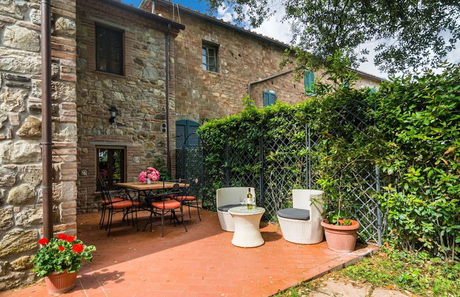 Holiday Home in Town Center with Pool, Garden, Hot Tub - Foto 25