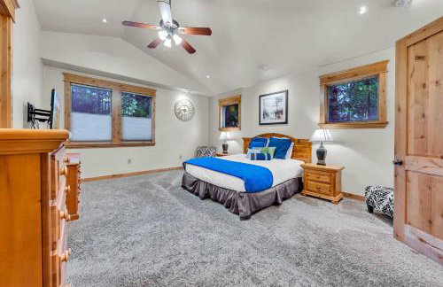 Tahoe Island Retreat Hot Tub & Game Room - Foto 14