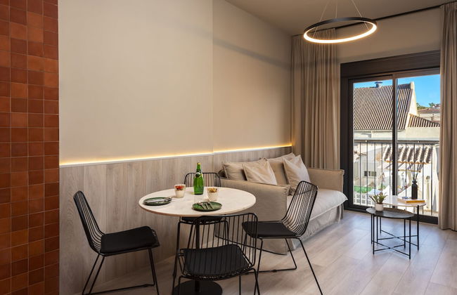 Coeo Peña Design Apartments - Photo 23