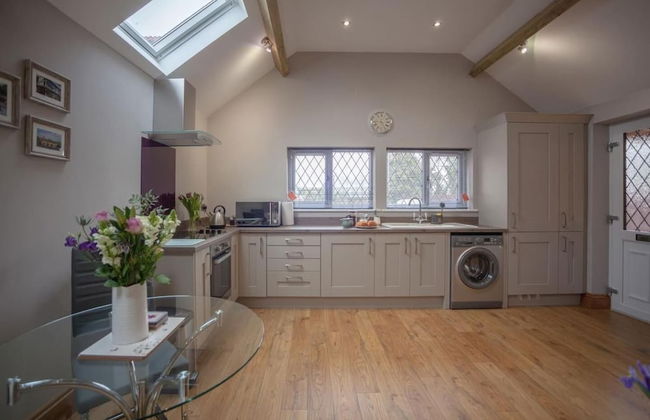 Little Oak - Photo 13