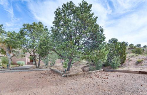 Mountain Views and Patio Santa Fe Escape! - Foto 30