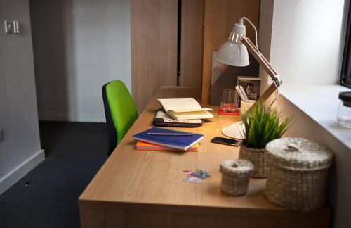 For Students Only - Algernon Firth in Leeds - Foto 15