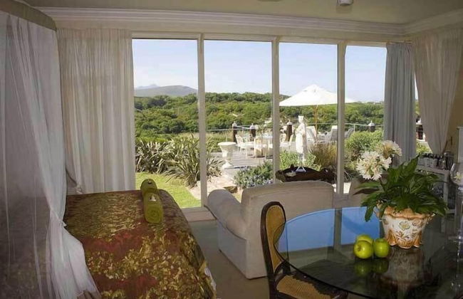 Kennedy's Beach Villa - Photo 19