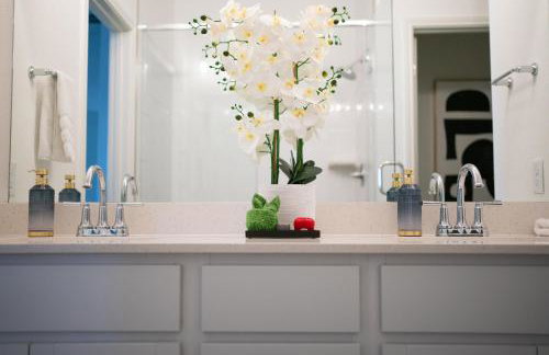 Spacious 4BR Oasis - Pool - Patio - 8 Min to Kalahari - Foto 29