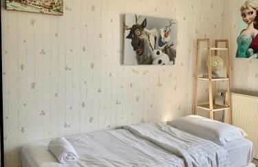 DISNEY & PARIS Happy Villa for 10 persons with Private Garden & Terrace 4 bedrooms, 3 bathrooms FIBER Wifi Netflix & free Parking - Foto 26