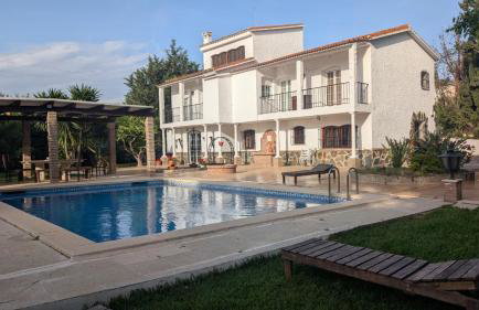 Villa Mona Private pool and barbecue in Malaga - Foto 1