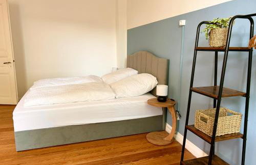 LaBed - Ferienwohnung auf Weingut mit privater Terrasse, zentral gelegen, gratis WLAN - Foto 6