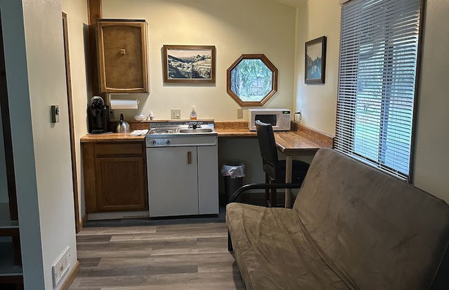 Glacier Peak Resort - Photo 31