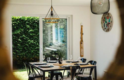 L'effet mer Maison rénovée lumineuse tout confort belle terrasse grand jardin clos sans vis à vis parking jeux pour enfants 5 mn à pied de la plage d'Asnelles et centre bourg - proche Bayeux au coeur des plages du débarquement - Foto 15