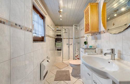 Moi Holzhaisel - Photo 2