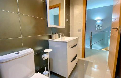 Chalet moderno con piscina en Mont - roige Bahia - Foto 23