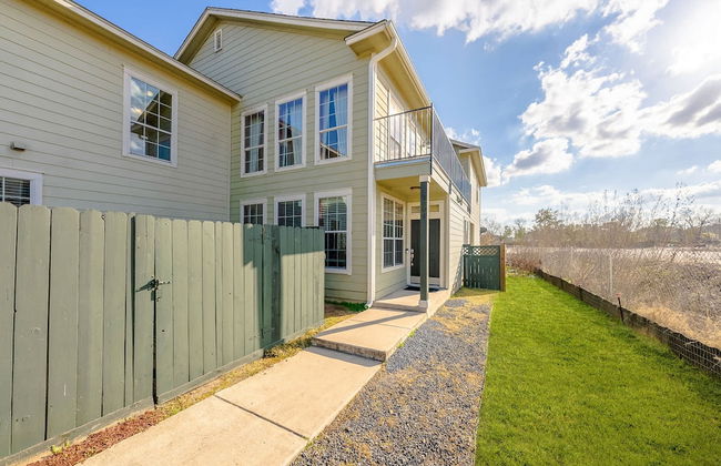 Upstay - East Austin Family Home - 5min From DT - Photo 46