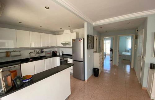 Perfect family holiday! Modern penthouse in Dénia only 200 m to the beach! - Foto 3