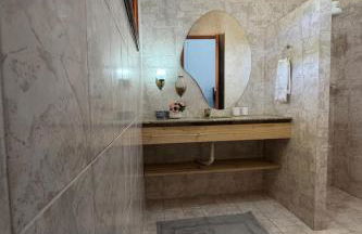 Charming Colonial Countryside Home with Wifi - Foto 46