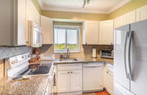 half Mi to Jupiter Beach Penthouse Condo with Views - Photo 2