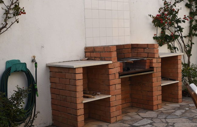 Two Bedroom Self Contained House - Photo 53