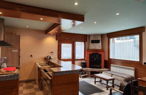 Goizeder Casa Completa 8 habitaciones & Txoko 100 m - Foto 7