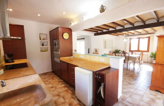 Private & Luxurious Villa With Pool - Lots of Space & Short Walk to the Sea - Foto 11