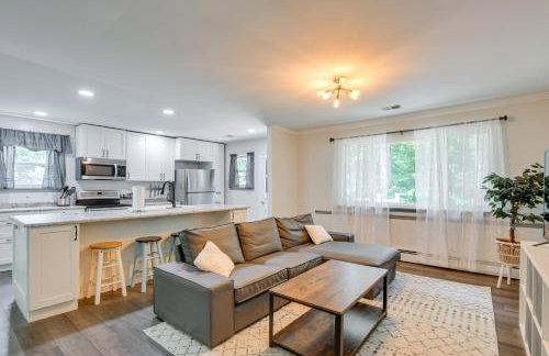 Pasadena Hideaway with Game Room and Fire Pit! - Foto 3