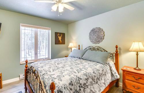 White Swan Lake Home Near Hiking and Snowmobiling! - Foto 20