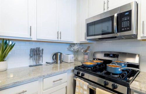 Book Cozy King Bed Now 25 Percent OFF Spring Special! - Foto 7