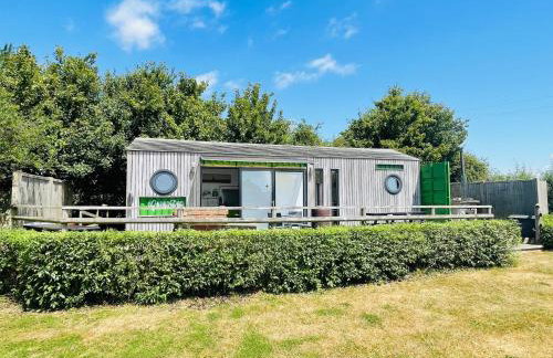 Green CargoPod at Lee Wick Farm Cottages & Glamping - Foto 1
