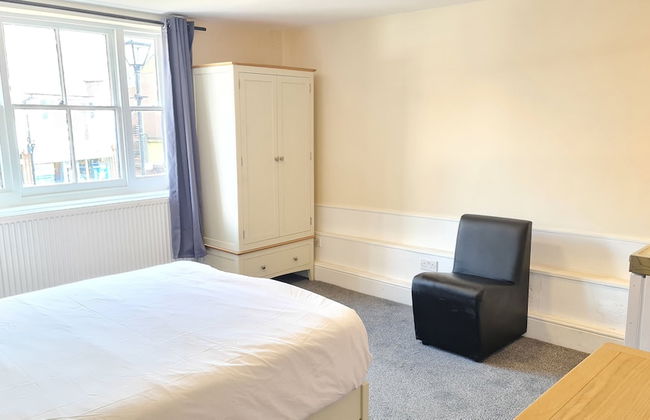 Grace Apartments - Living Rock - Photo 7