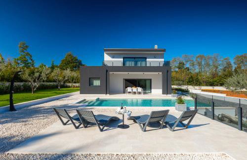 Villa Tonchi 3 Bedroom Private Pool BBQ & Garden - Foto 51