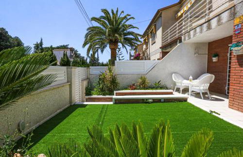 LTIORAL COSTA DORADA - CASA MERCURI Only families - Photo 49